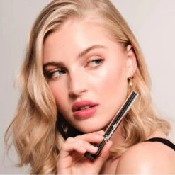 Plump It! Volumising Lip Plumper -OPI Store plump it volumising lip plumper p28393 57783 image